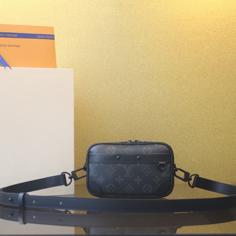 루이비통 나노 알파 크로스백 이클립스 모노그램 M82542