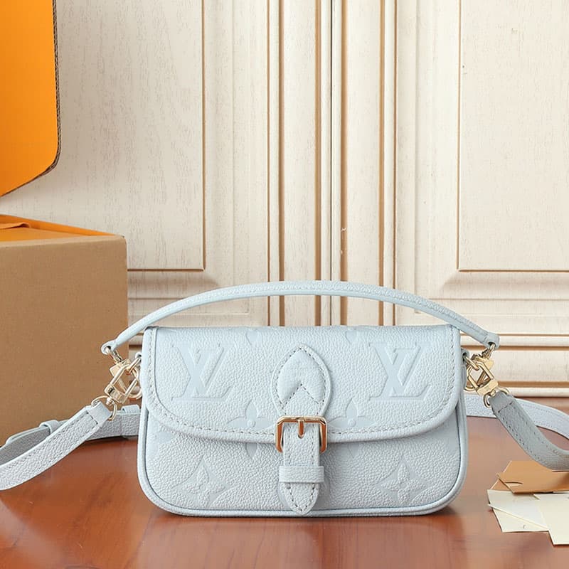 루이비통 나노 다이앤 모노그램 앙프랭뜨