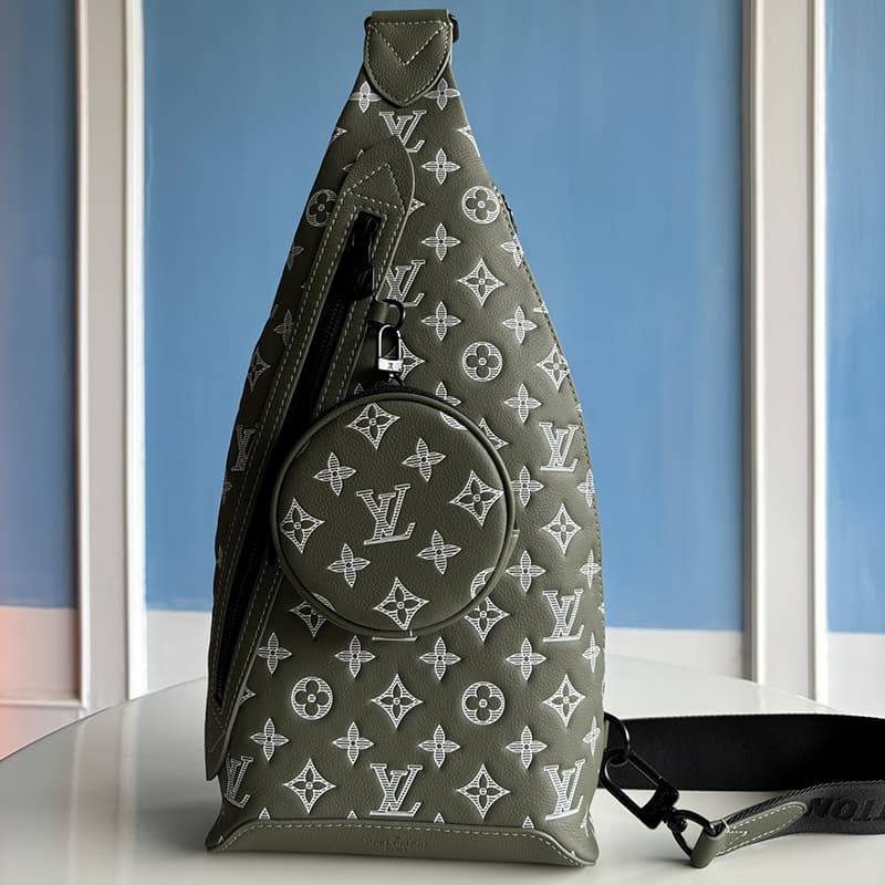 루이비통 듀오 슬링 백 그린 쉐도우 모노그램 M12486