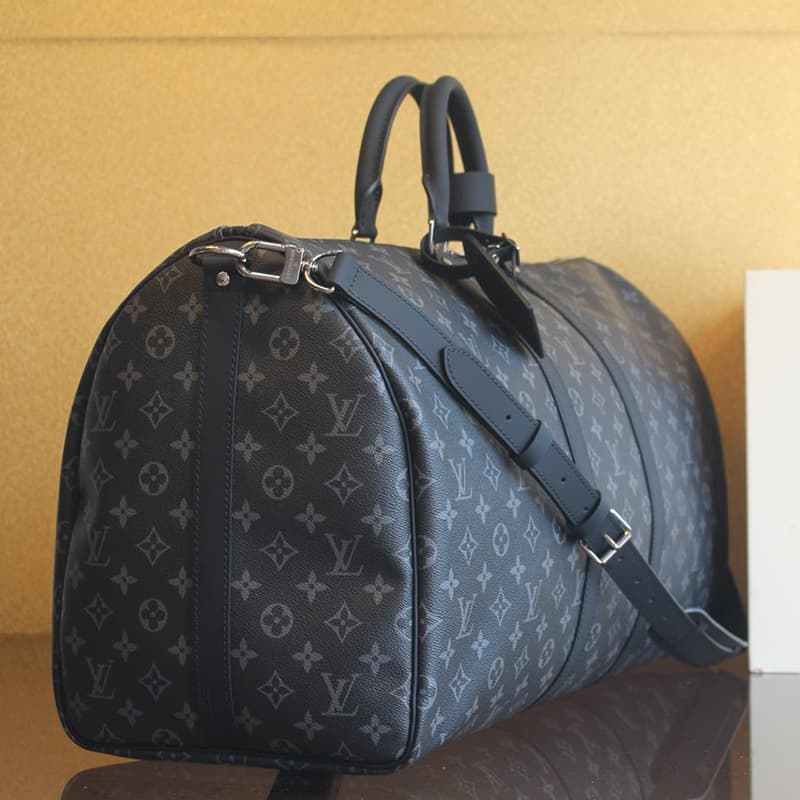 루이비통 모노그램 이클립스 반둘리에 55 M40605