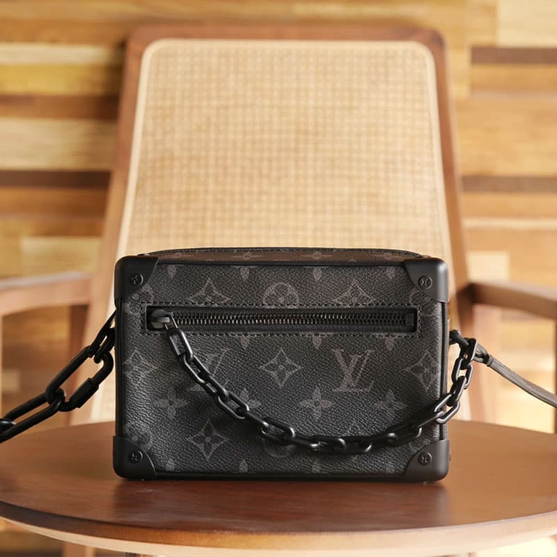 루이비통 미니 소프트 트렁크 모노그램 이클립스 M44735