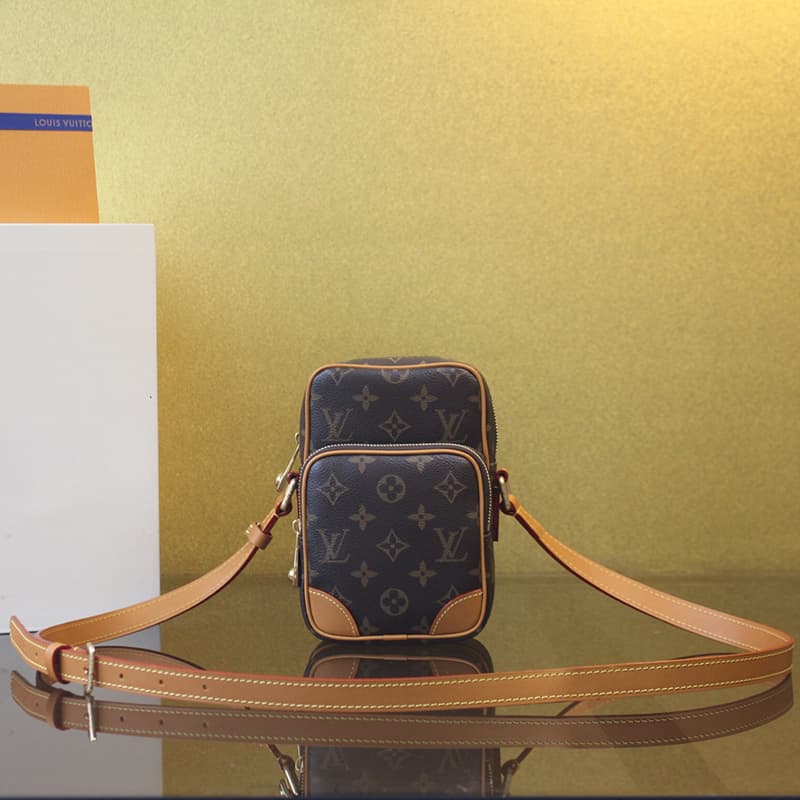 루이비통 아마존 크로스백 모노그램 M14014
