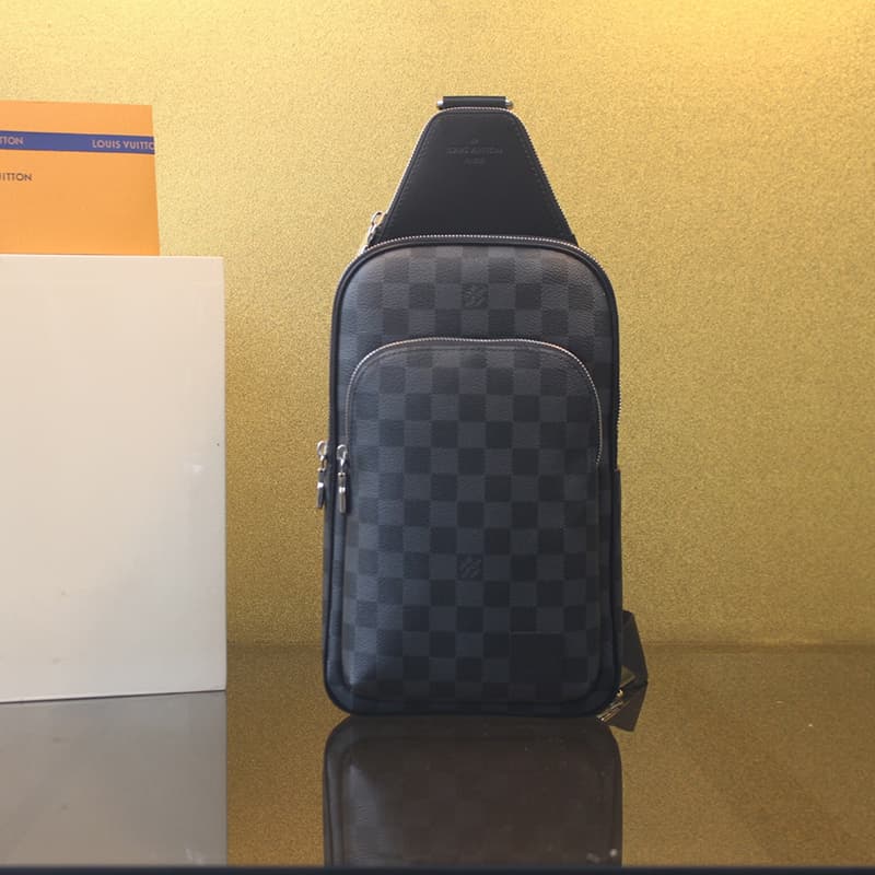 루이비통 에비뉴 슬링 백 다미에 그라파이트 N45302