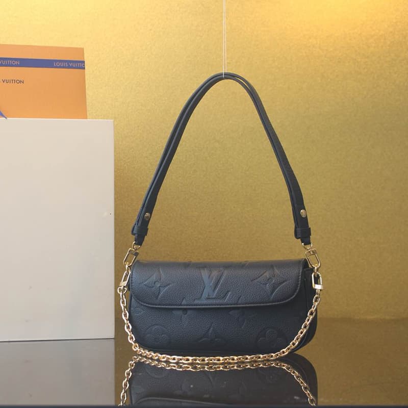 루이비통 월릿 온 체인 아이비 앙프렝뜨 모노그램 M82154