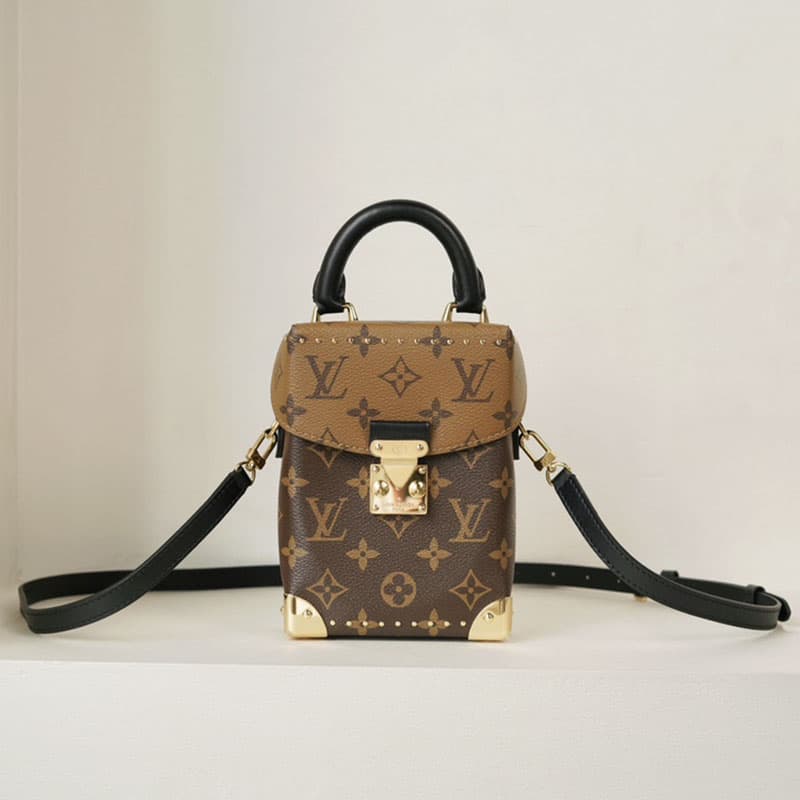 루이비통 카메라 박스 모노그램 M82465