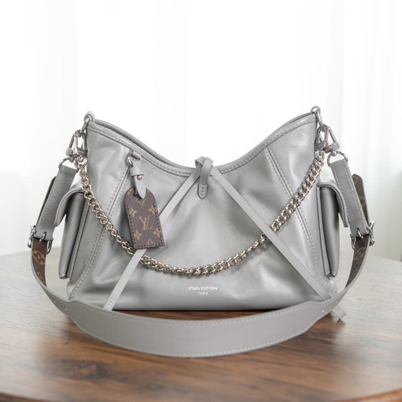 루이비통 캐리올 카고 바이브 PM M12583