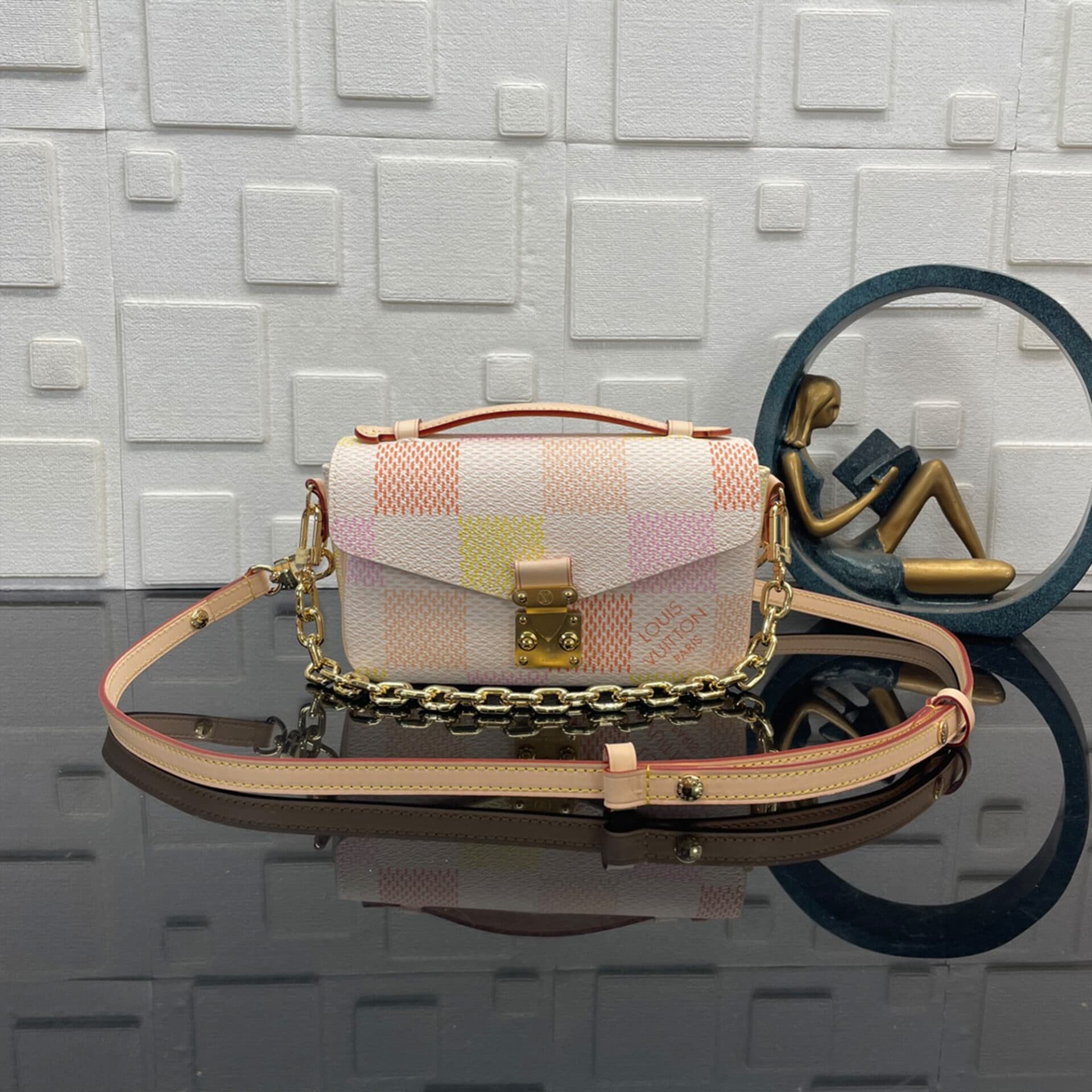 루이비통 포쉐트 메티스 이스트웨스트 피치 토드 숄더백 N40749