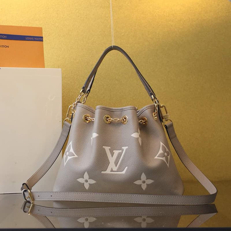 루이비통 LV 번들 앙프렝뜨 모노그램 M25453 / 커스텀 철물