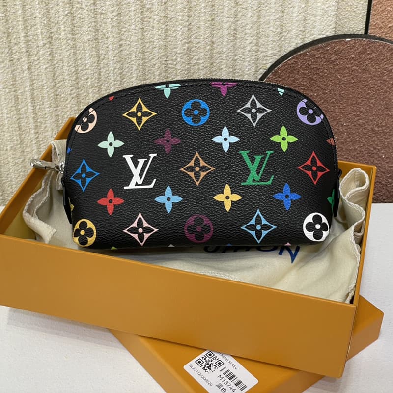 루이비통 x TM 코스메틱 파우치 PM M13744