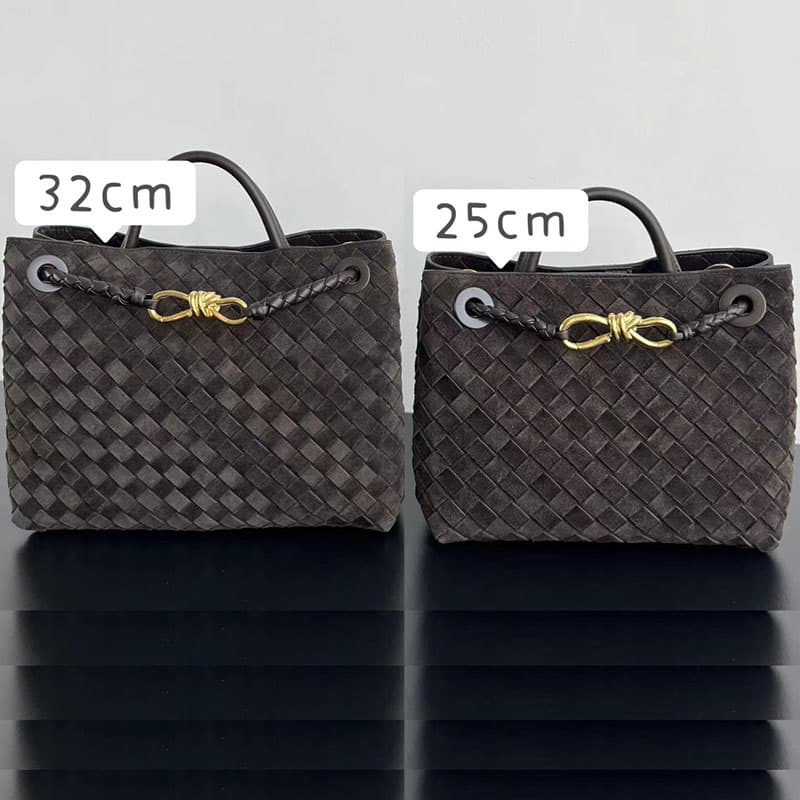 보테가베네타 안디아모 토트백 743568 / 743572