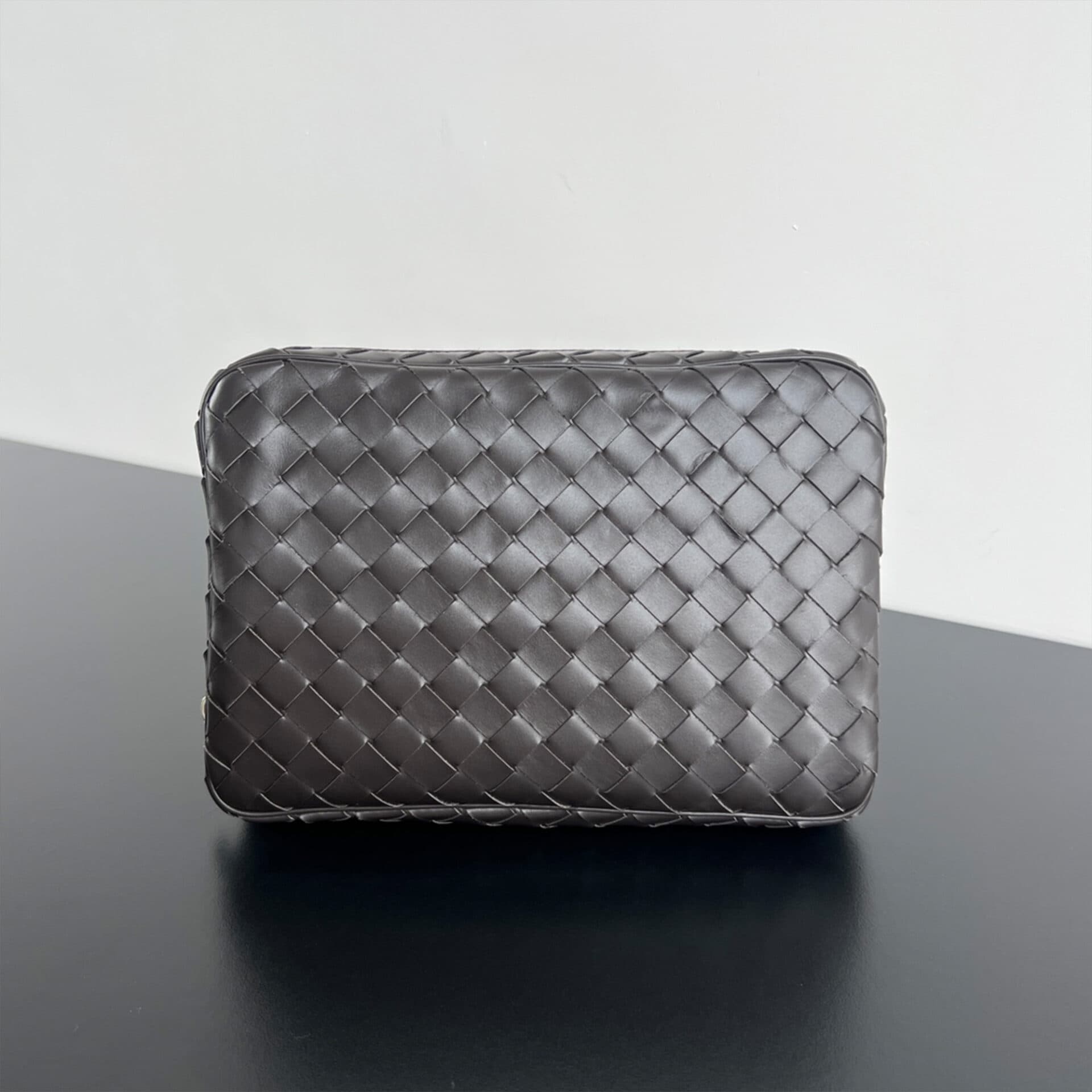 보테가베네타 인트레치아토 라지 오거나이저 17*26*5CM