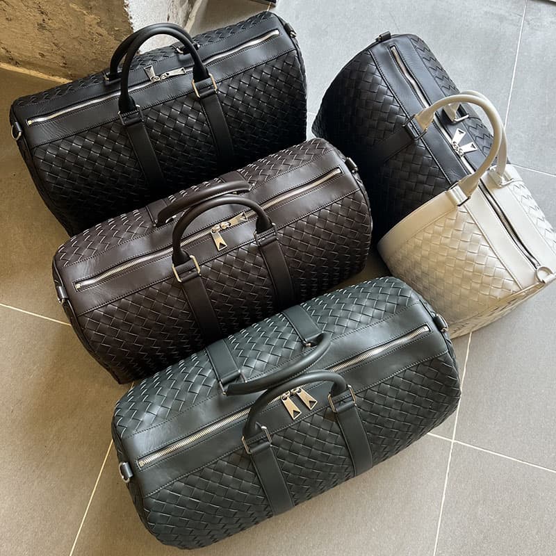 보테가베네타 인트레치아토 미디엄 더플 백 755127 / 650066