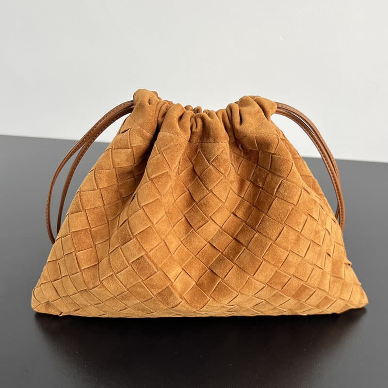 보테가베네타 인트레치아토 스웨이드 더스트 백 796728