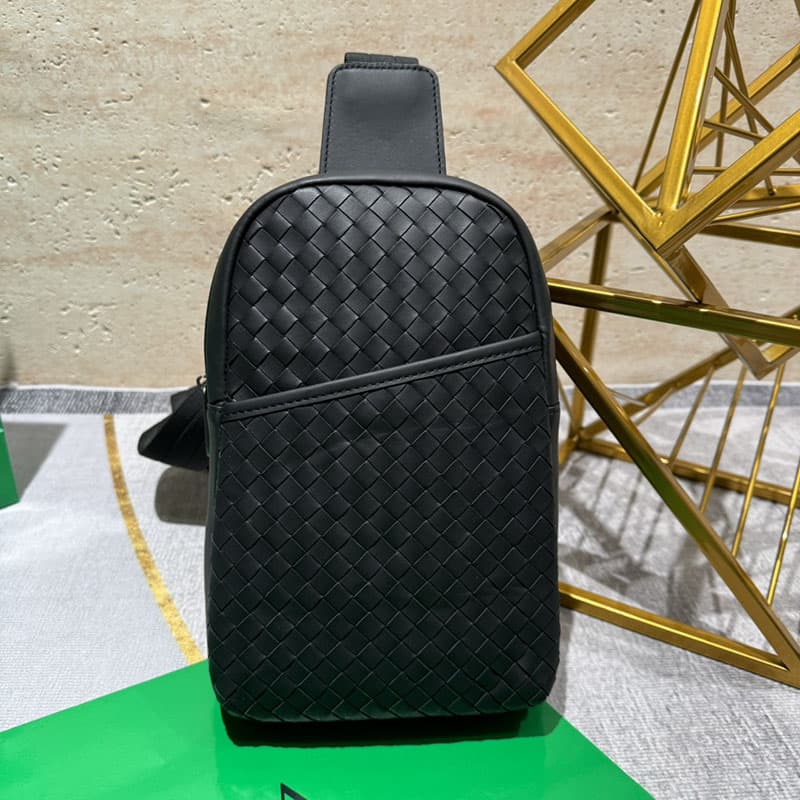 보테가베네타 인트레치아토 슬링백 메신저백