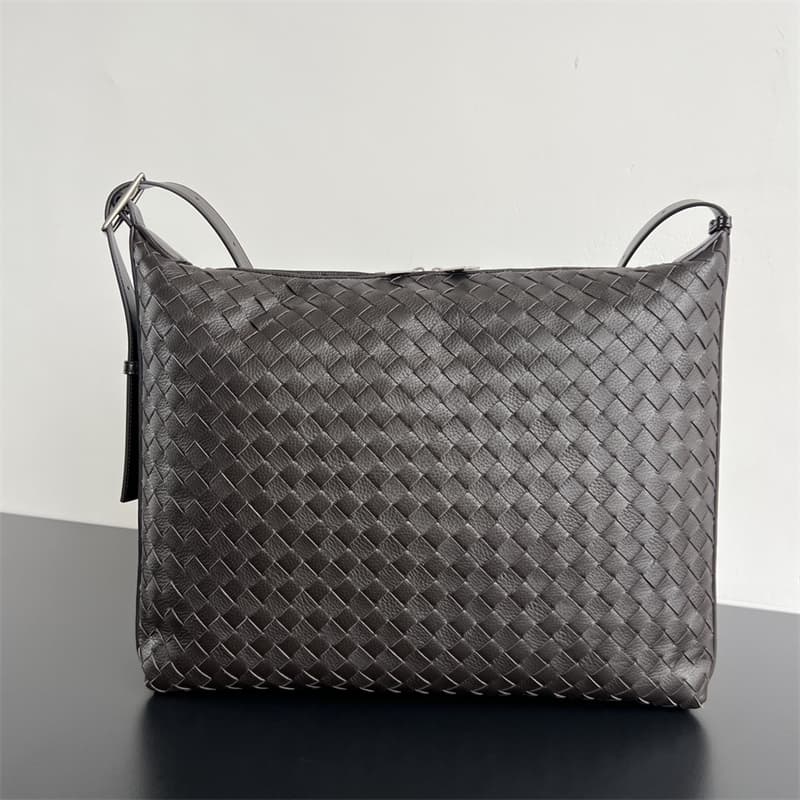 보테가베네타 인트레치아토 트래블러 호보 숄더백 806974