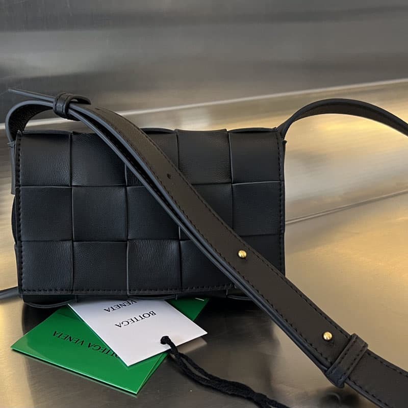 보테가베네타 인트레치오 스몰 카세트 크로스백 730848