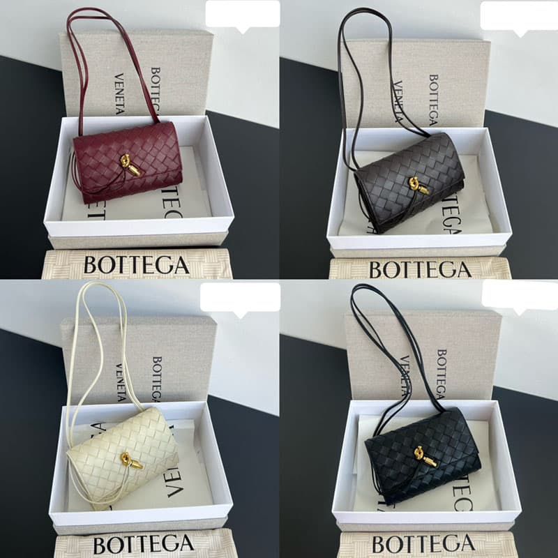 보테가베네타 폰단트 안디아모 파우치 836940