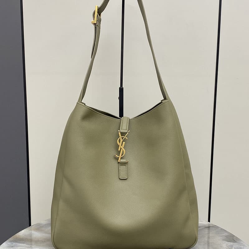 생로랑 LE5À7 호보백 753837