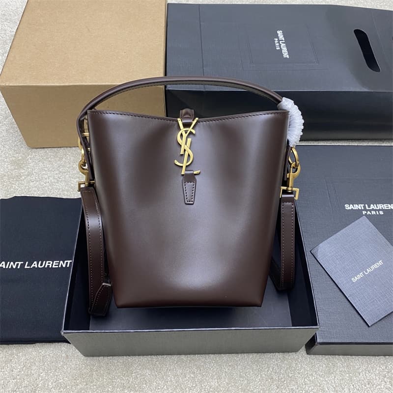 생로랑 LE 5À7 스몰 샤이니백 루즈 카베르네 749036