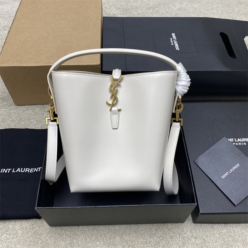 생로랑 LE 5À7 스몰 샤이니백 빈티지 화이트 749036