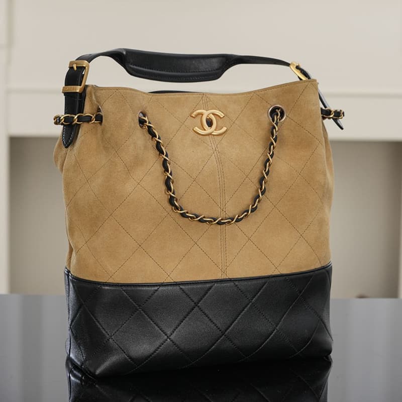 샤넬 25A 스웨이드 카프스킨 골드 메탈 쇼핑 백