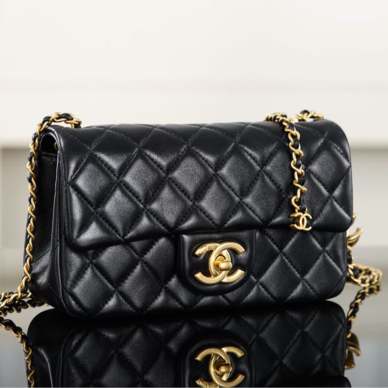 샤넬 25B 뉴미니 클래식 플랩 백 골드CC 블랙