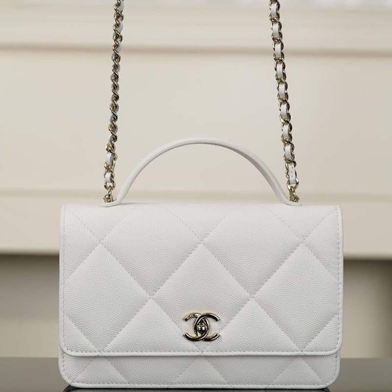 샤넬 25K WOC 탑 핸들 윌렛 온 체인 백 실버메탈 화이트