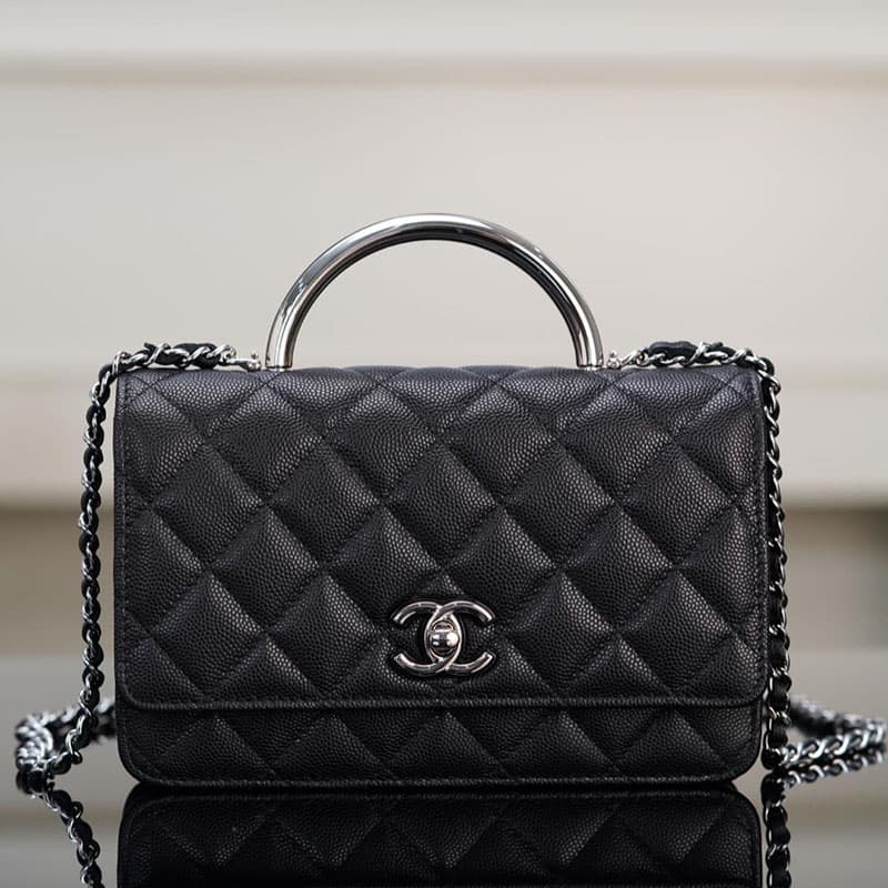 샤넬 25P WOC 코코 핸들 플랩 백