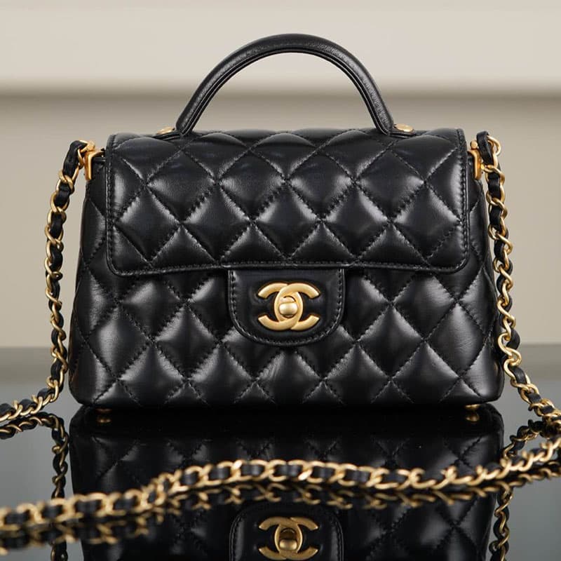 샤넬 25p 탑핸들 골드 메탈 스몰 플랩 백