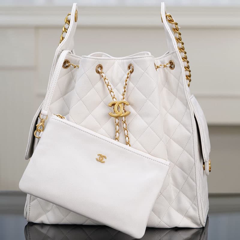 샤넬 25s 골드 메탈 미디엄 호보 백