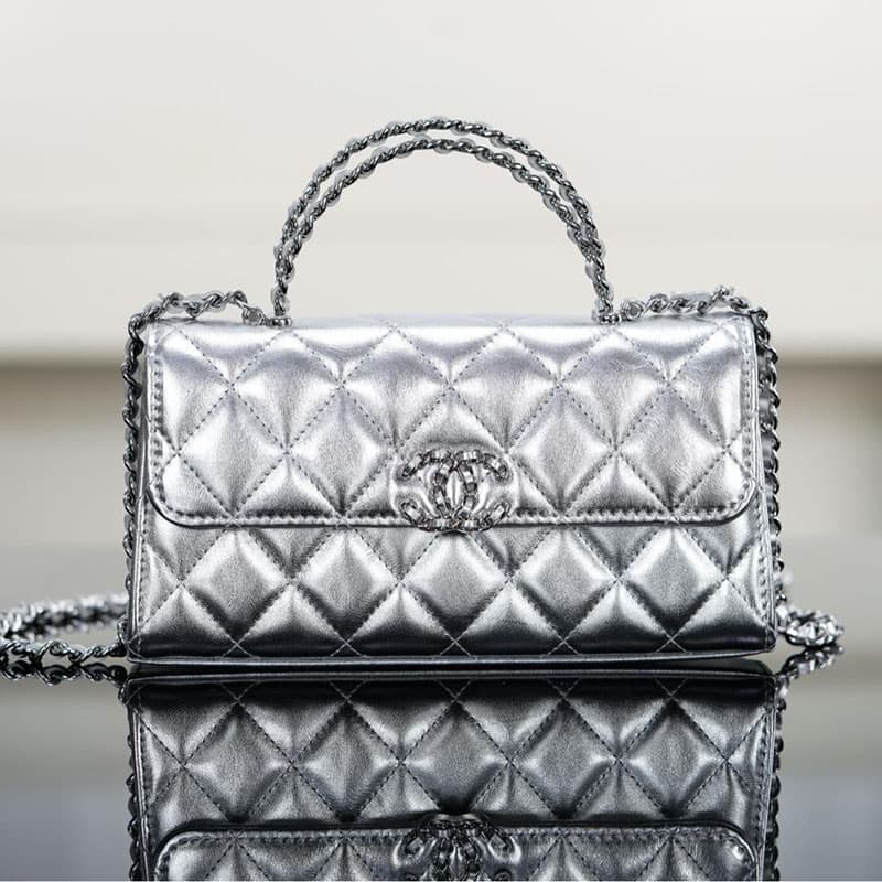 샤넬 25s 캘리 탑핸들 체인 핸드 백 실버