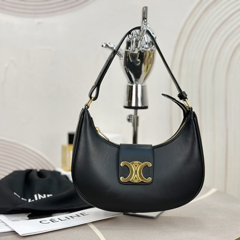 셀린느 트리옹프 플랩 아바 호보백 114493