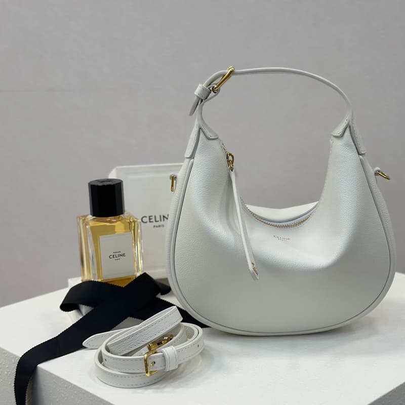 셀린느 틴 룰루 백 아이스 블루 120723