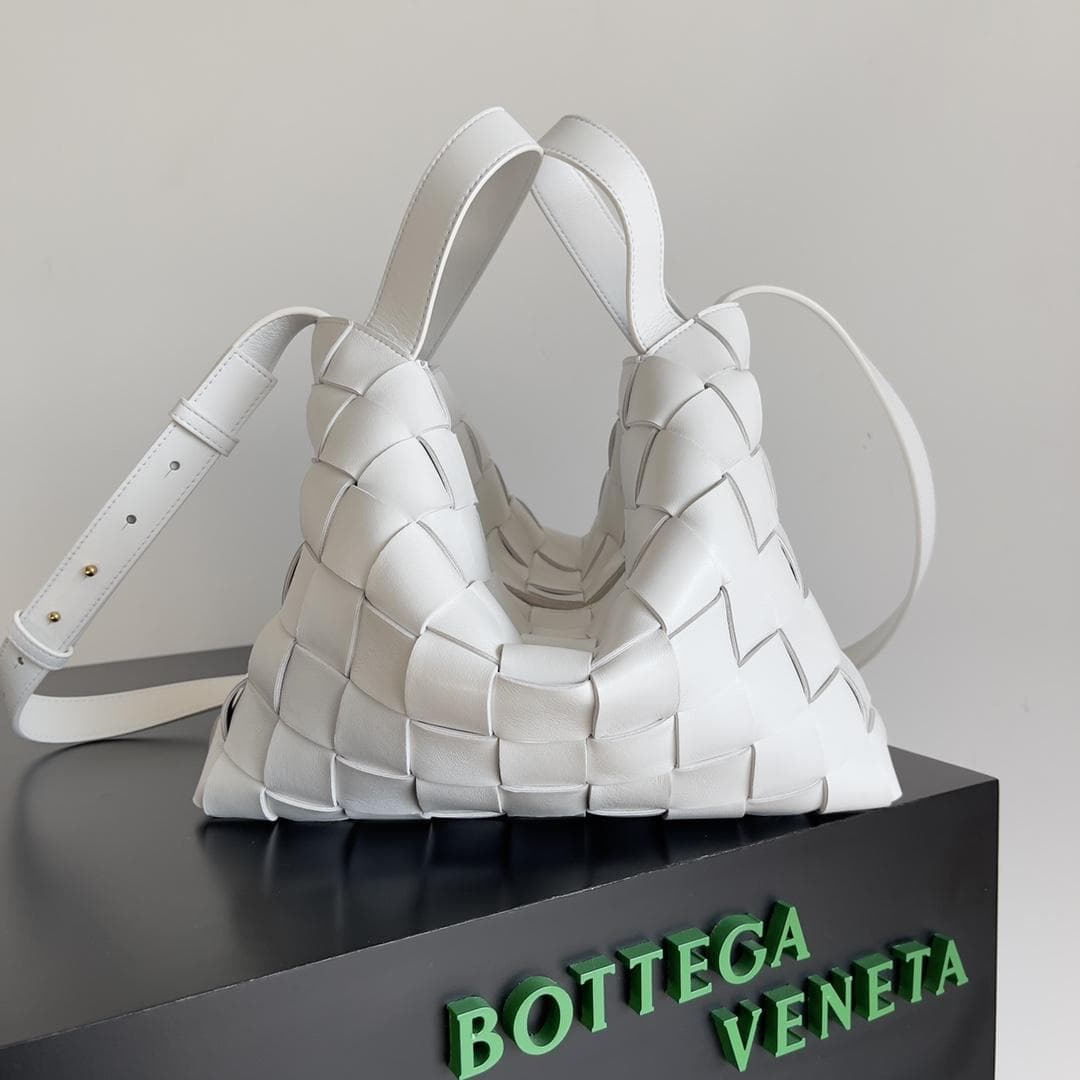 Bottega Veneta Bowling Cassette Tote