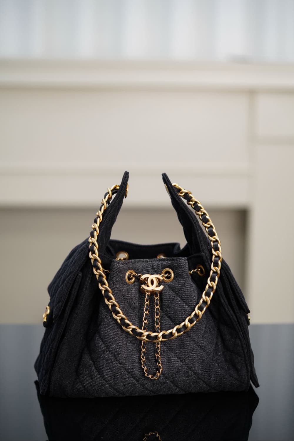 Chanel 25 Hobo Small