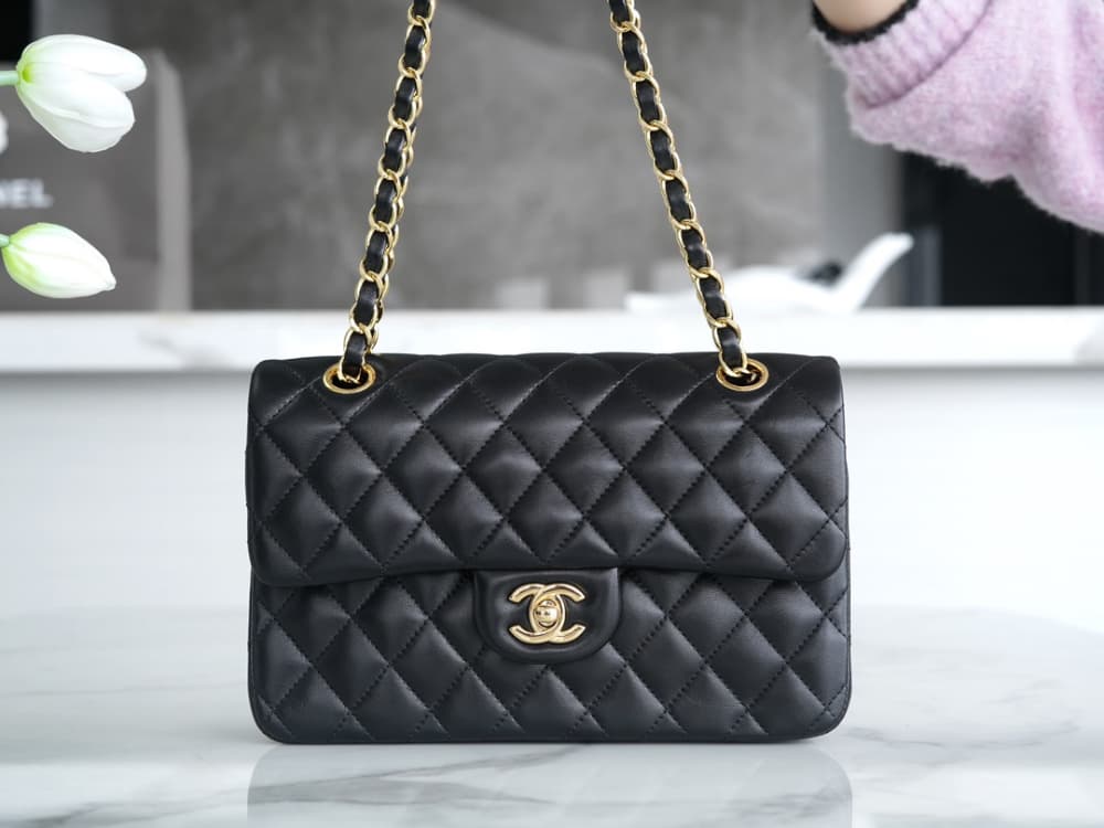 Chanel Classic Small Lam