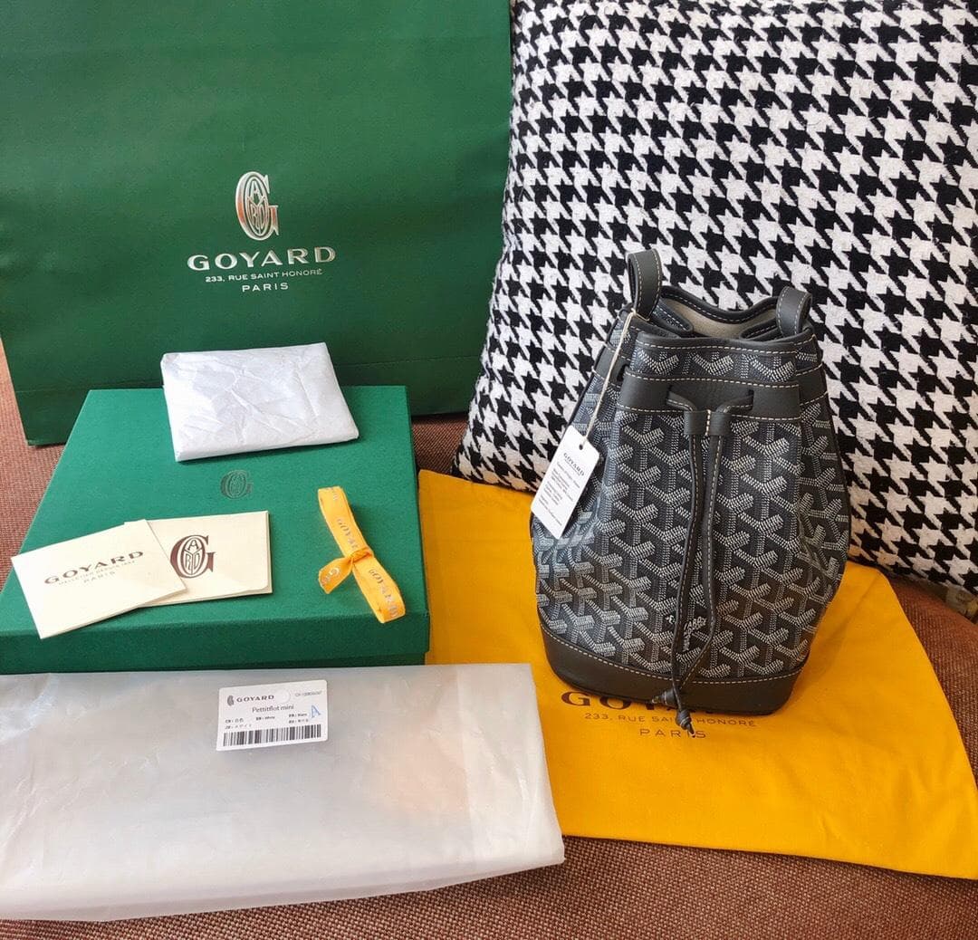 Goyard Petite Flo Bucket