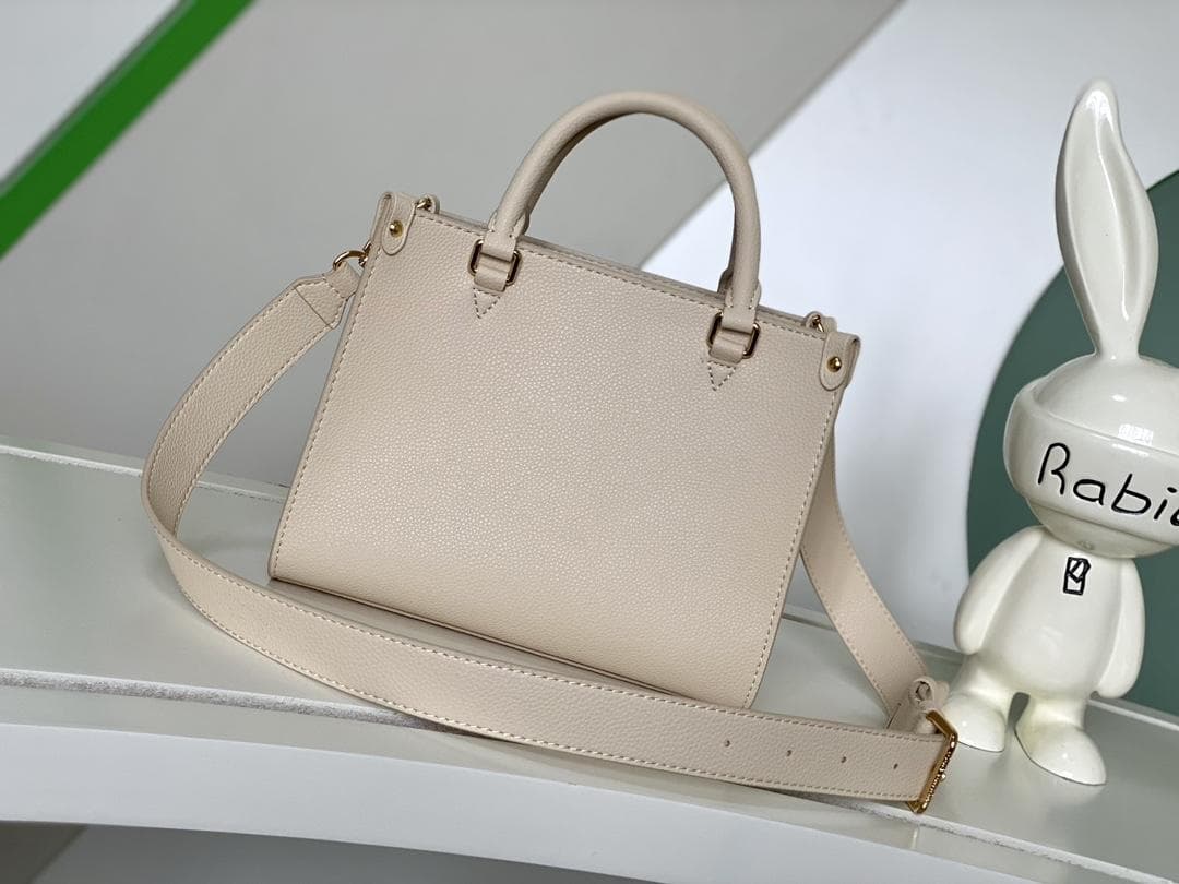 Louis Vuitton Lock & Go