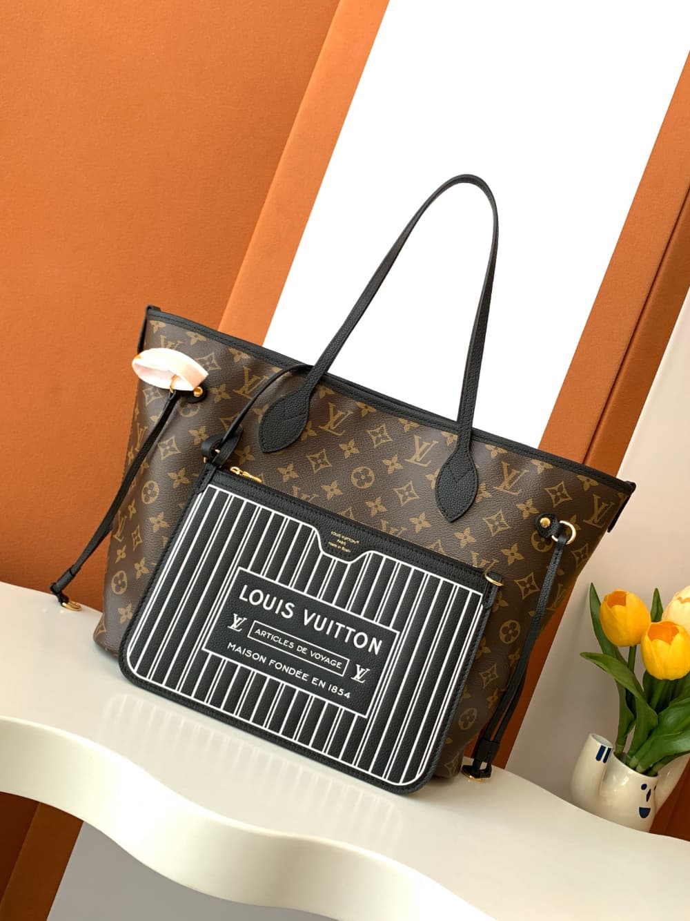 Louis Vuitton Neverfull Inside Out MM
