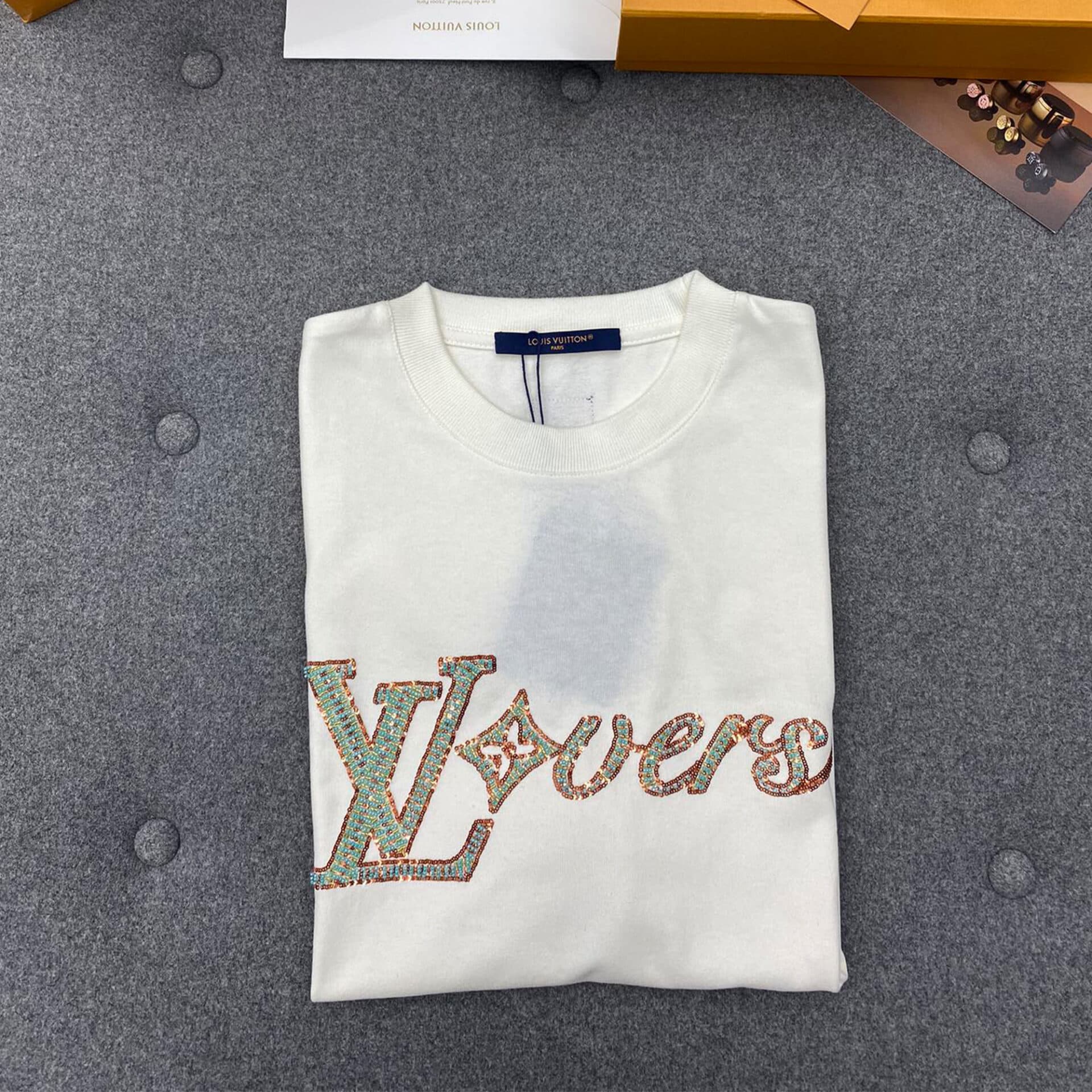 루이비통 비즈 시퀸 LV러버스 시그니처 오가닉 코튼 레귤러핏 반팔 티셔츠