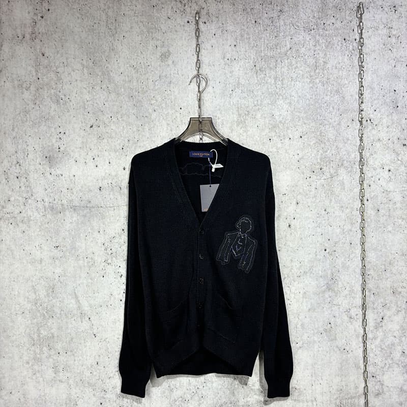 루이비통 23SS 메리노 울 자수 가디건