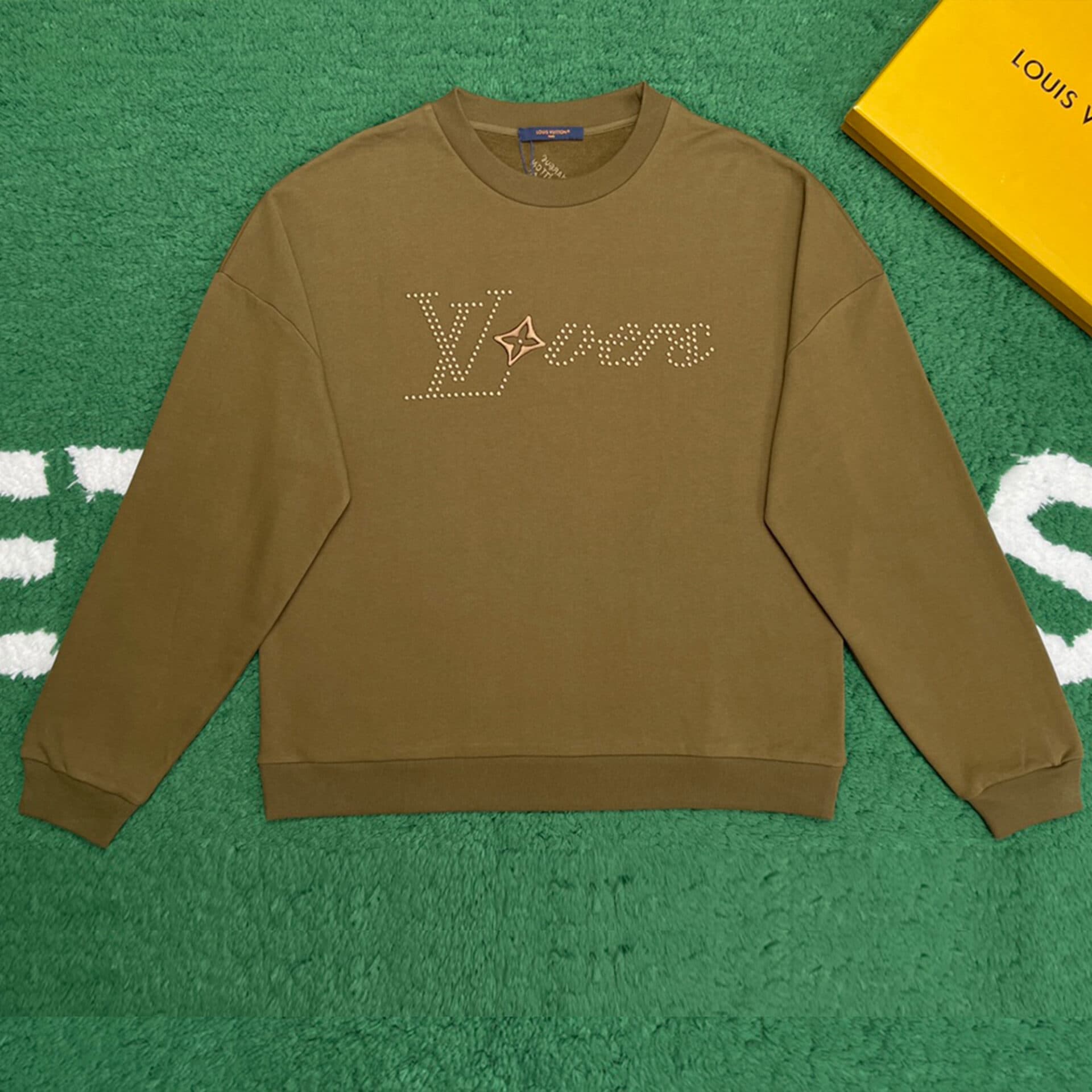 루이비통 24SS 코튼 시그니처 크루넥 맨투맨 카키