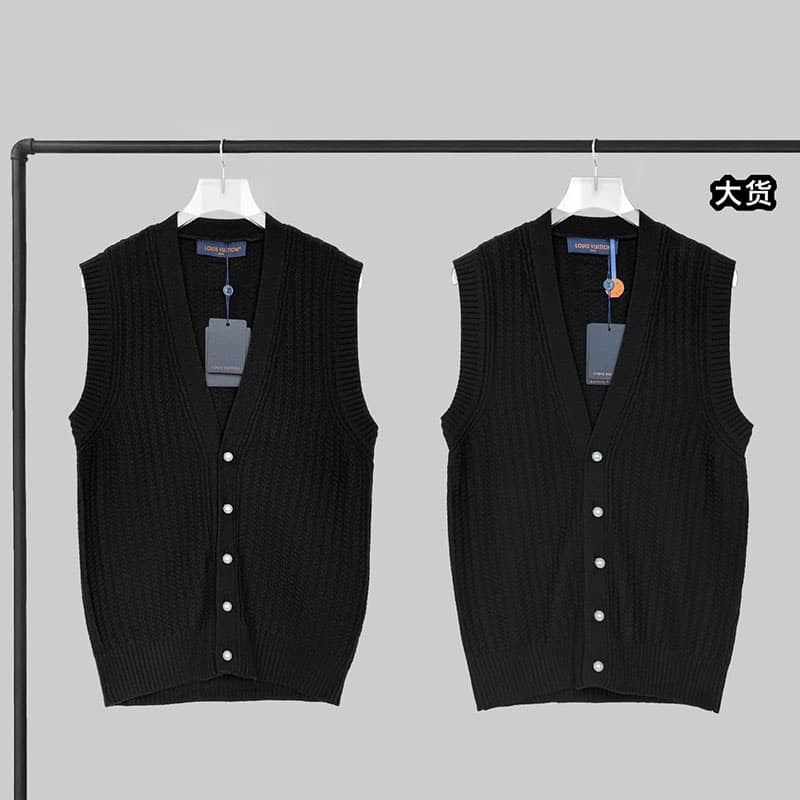 루이비통 v넥 메리노 울 케이블 베스트