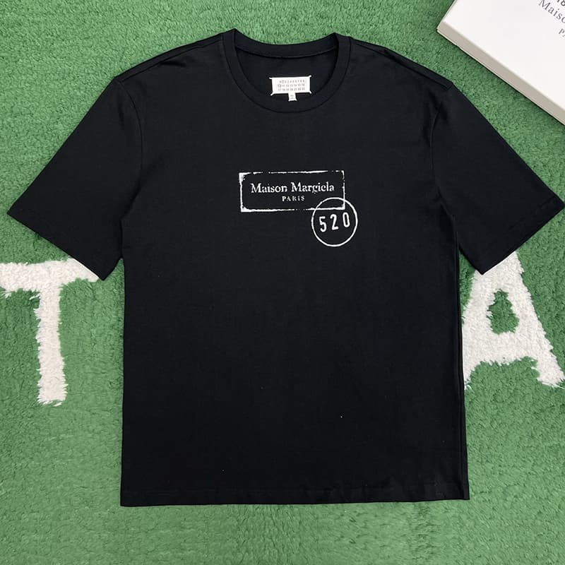 메종 마르지엘라 520 로고 반팔 티셔츠
