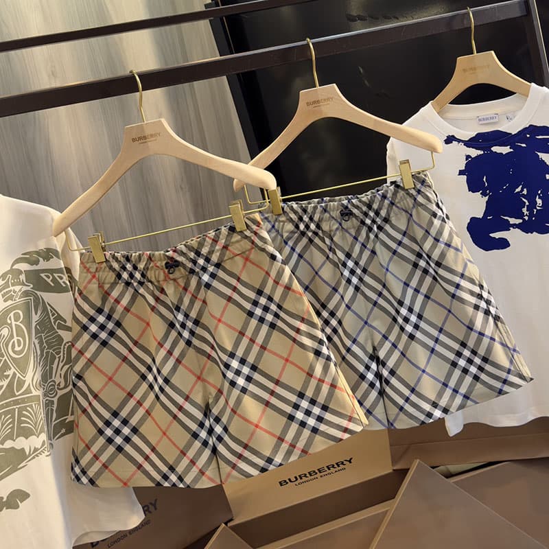 버버리 체크 트윌 드로스트링 숏 팬츠