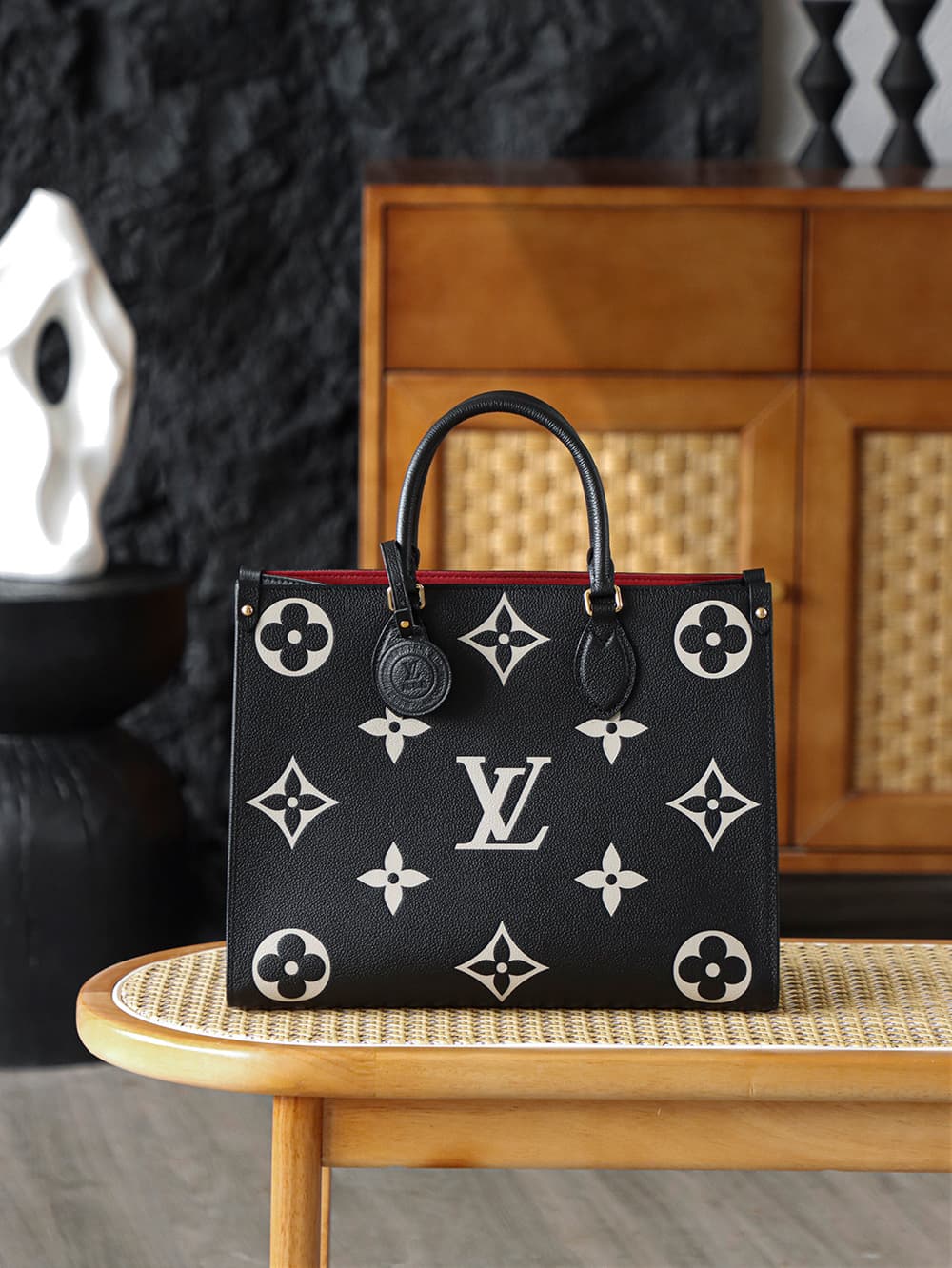 Louis Vuitton Highend On The Go MM Bicolor Monogram Empreinte Leather