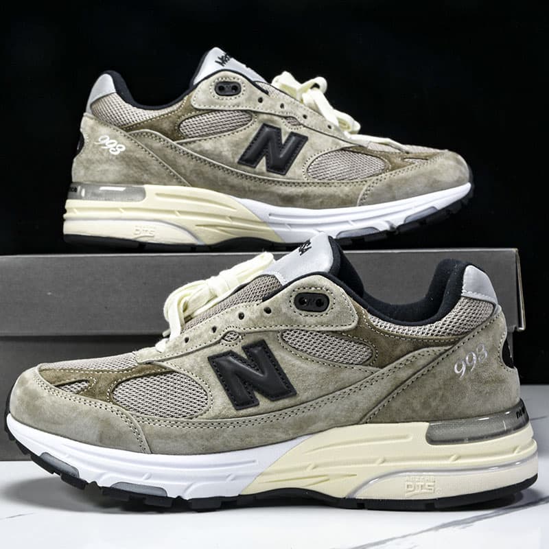 뉴발란스 x JJJJound 993 MiUSA 밀리터리 어반 그레이 앙고라 U993JJ