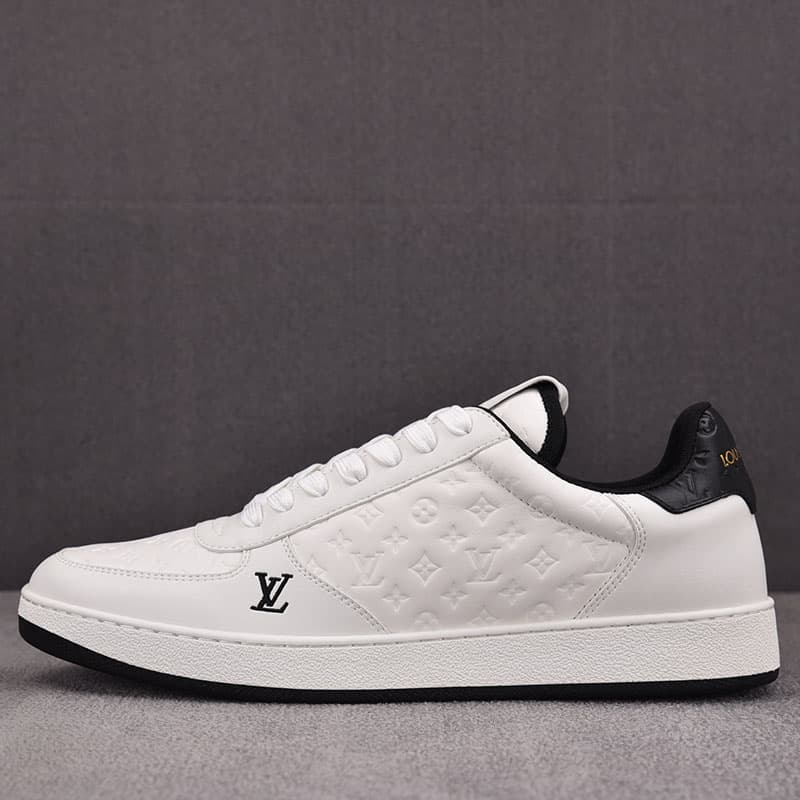 루이비통 LV 이니셜 시그니처 리볼리 스니커즈 화이트