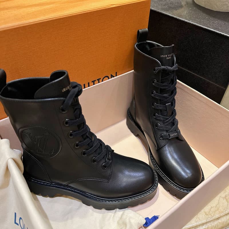 루이비통 LV 테리토리 레이스업 부츠