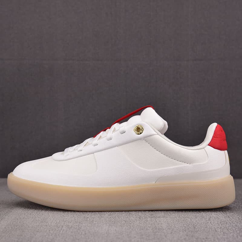 룰루레몬 시티버스 스니커즈 흰빨